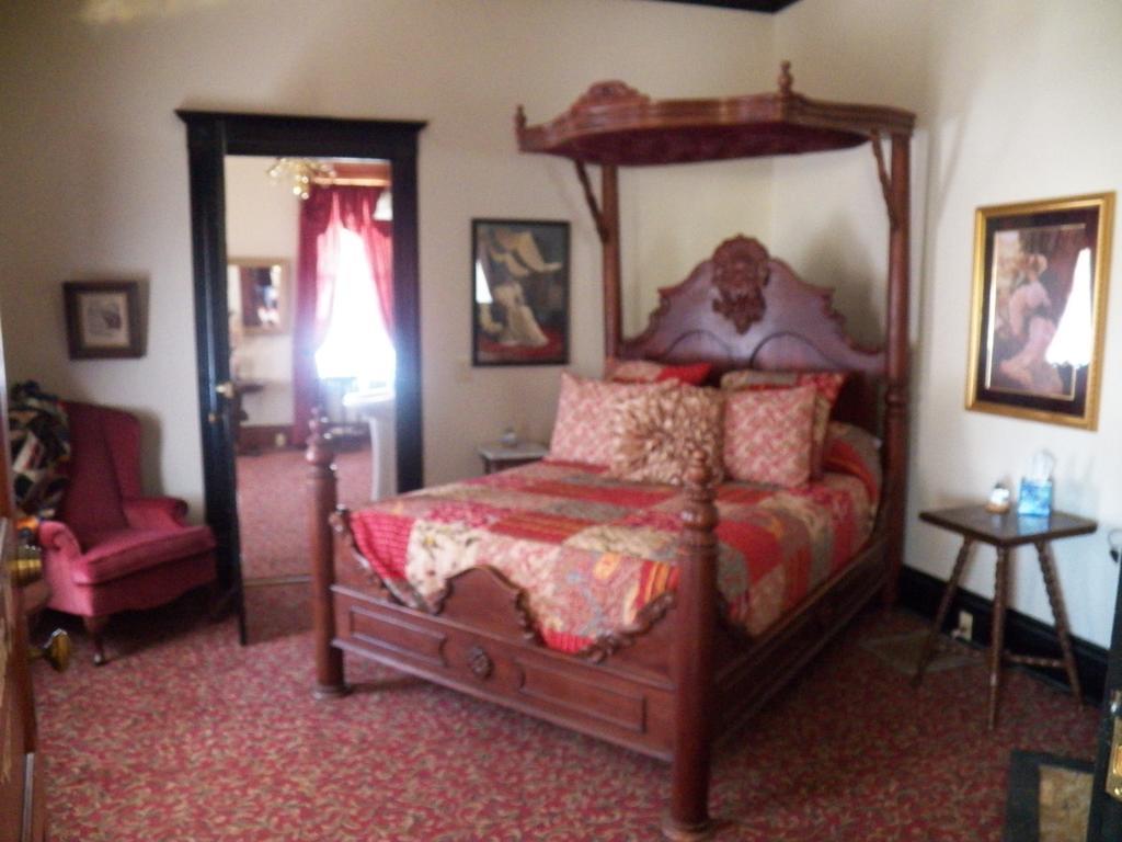 Grand Victorian Inn (Adults Only) Park City Экстерьер фото